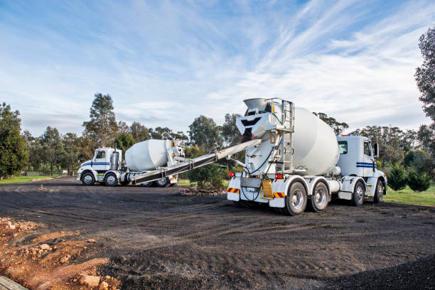 Best Commercial Concrete Services in Lifornia City, CA